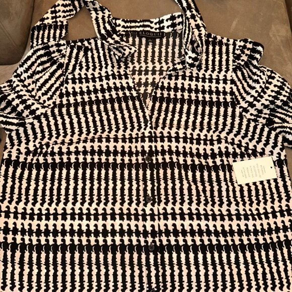 Eloquii Printed Button Down Shirt with Ties - Size 14 - Picture 3 of 5